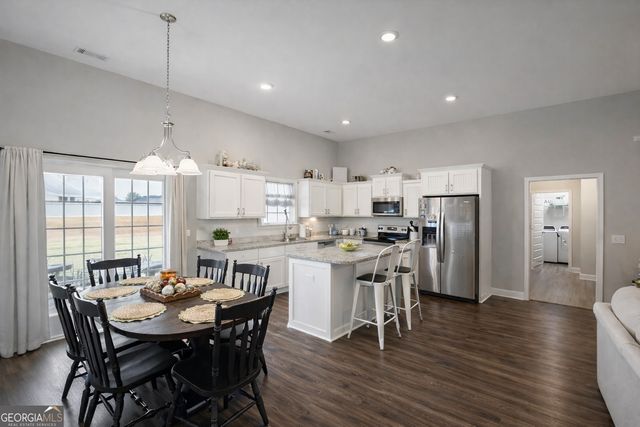 111 Old Auburn Lane, Brooklet, GA 30415