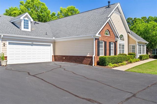1305 Village Lane, Roswell, GA 30075