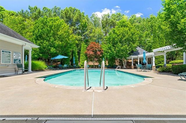 1305 Village Lane, Roswell, GA 30075