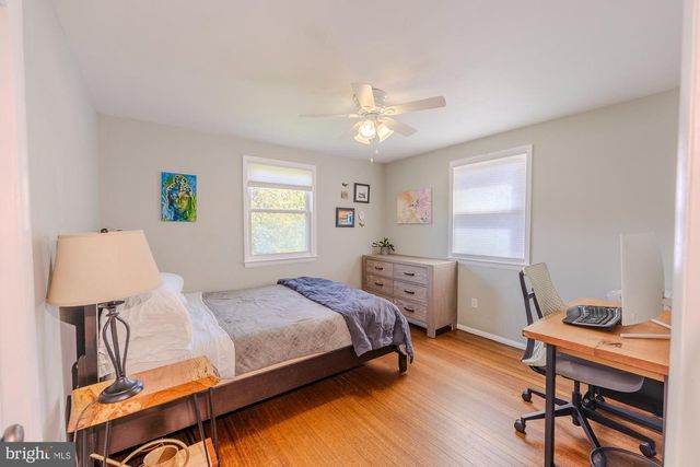 7 STRATHMORE DR, Cherry Hill, NJ 08003