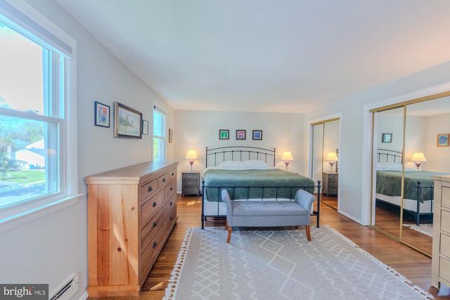 7 STRATHMORE DR, Cherry Hill, NJ 08003