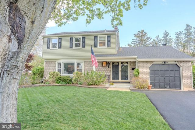 7 STRATHMORE DR, Cherry Hill, NJ 08003