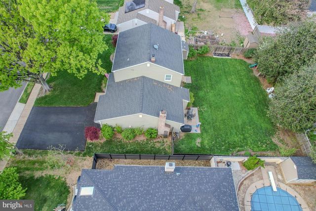 7 STRATHMORE DR, Cherry Hill, NJ 08003