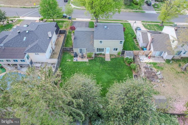 7 STRATHMORE DR, Cherry Hill, NJ 08003