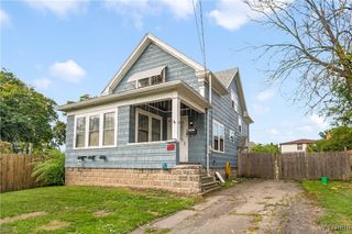 3742 Mckoon Avenue, Niagara Falls, NY 14305
