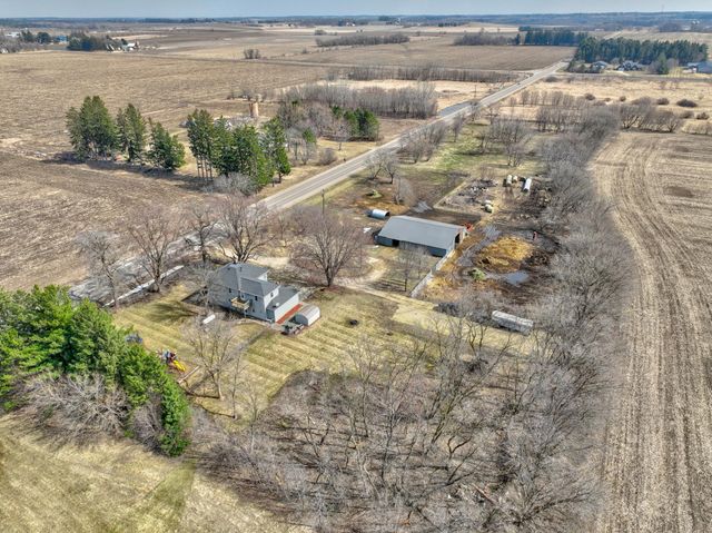 1873 US Highway 12, Hammond, WI 54015