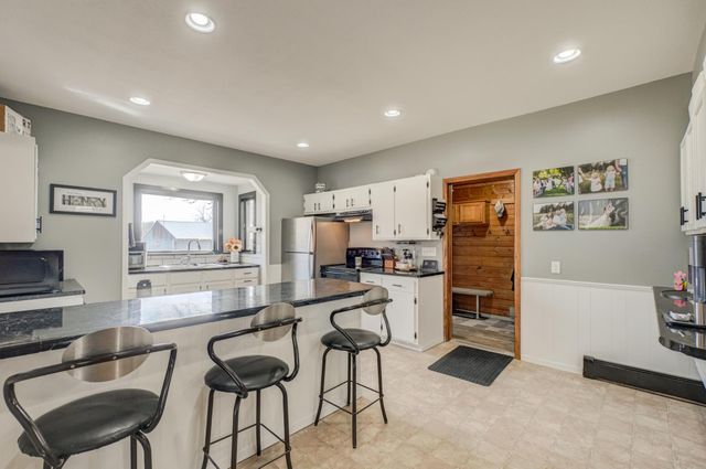 1873 US Highway 12, Hammond, WI 54015