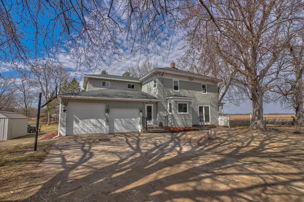 1873 US Highway 12, Hammond, WI 54015