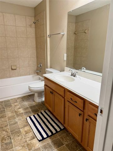 16010 Limestone Lake Drive, Tomball, TX 77377