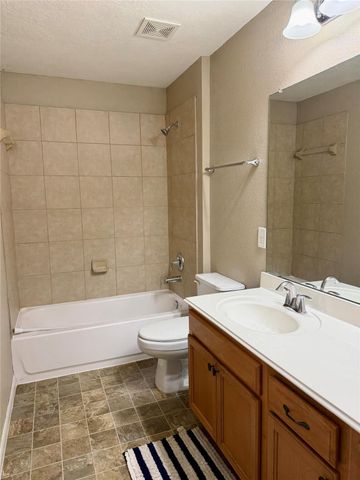 16010 Limestone Lake Drive, Tomball, TX 77377