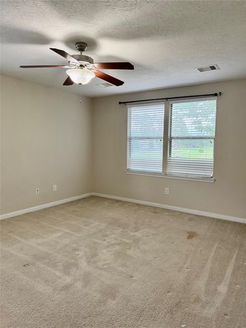 16010 Limestone Lake Drive, Tomball, TX 77377