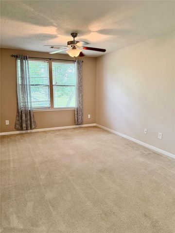 16010 Limestone Lake Drive, Tomball, TX 77377