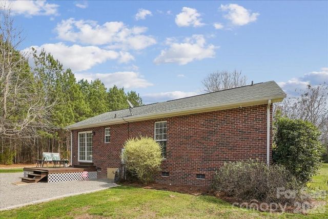 665 Edwards Road, Fort Lawn, SC 29714