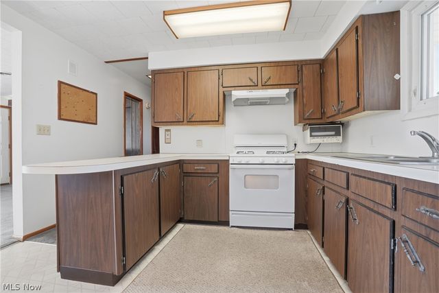 8733 State Route 44, Ravenna, OH 44266