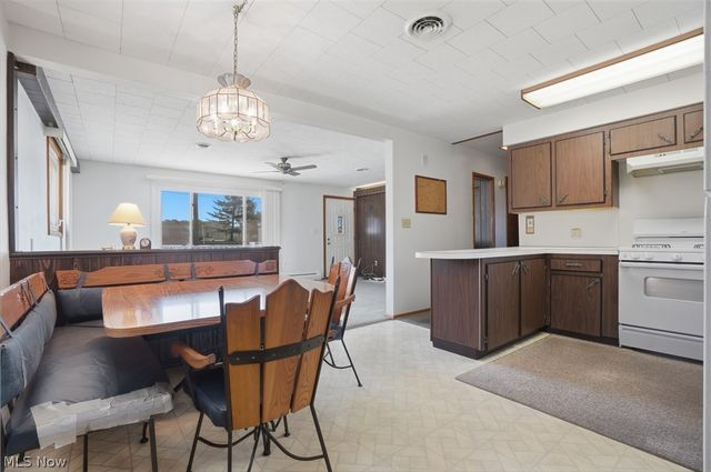 8733 State Route 44, Ravenna, OH 44266