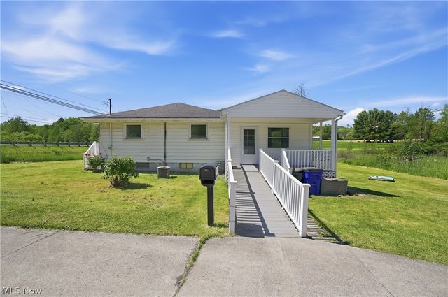 8733 State Route 44, Ravenna, OH 44266