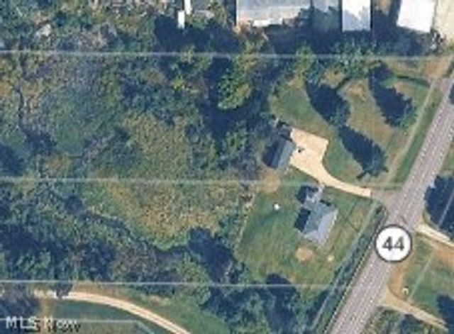 8733 State Route 44, Ravenna, OH 44266