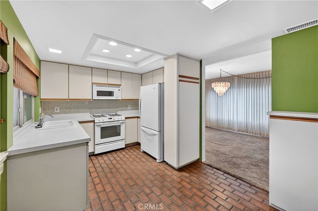 317 S Vista Del Canon, Anaheim, CA 92807