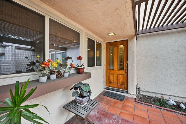 317 S Vista Del Canon, Anaheim, CA 92807