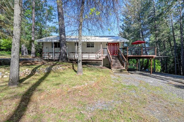 26270 Green Acres Rd, Colfax, CA 95713