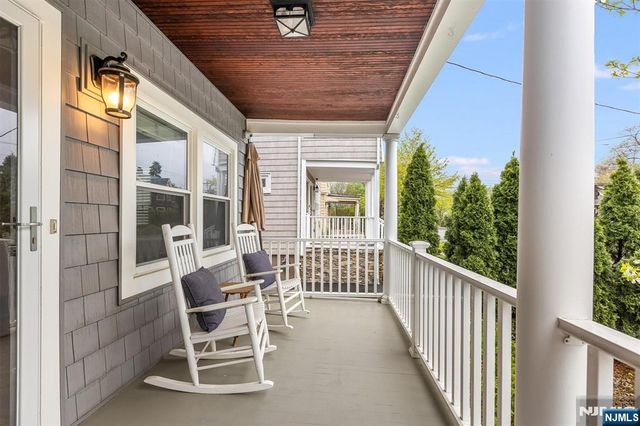 11 Central Avenue, Montclair, NJ 07042