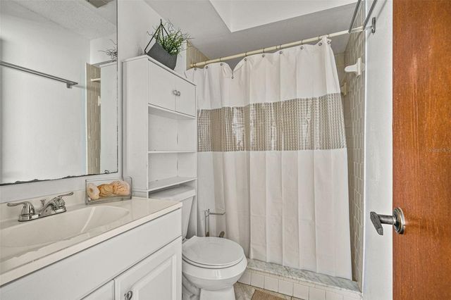 7400 SPRING HILL DRIVE 110, Spring Hill, FL 34606