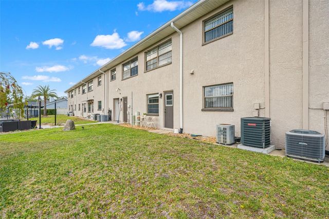 7400 SPRING HILL DRIVE 110, Spring Hill, FL 34606