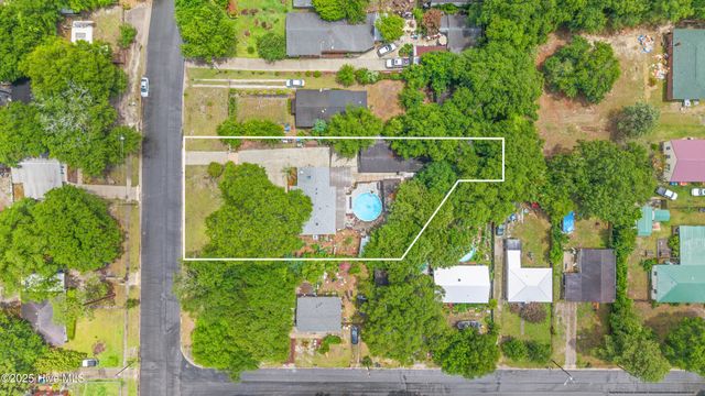 210 Rutledge Drive, Wilmington, NC 28412