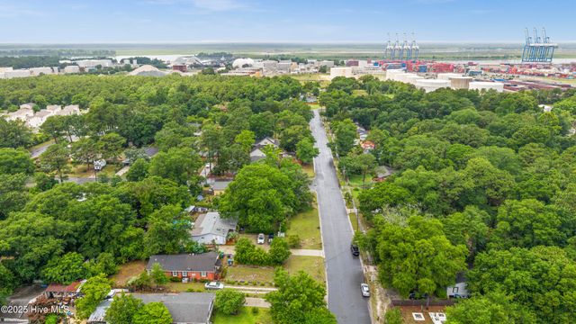 210 Rutledge Drive, Wilmington, NC 28412