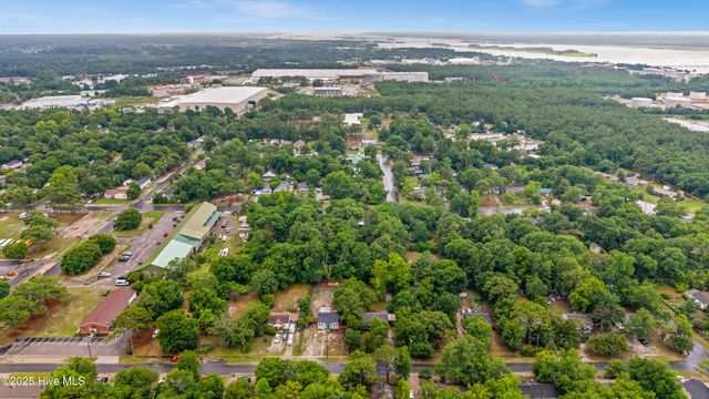 210 Rutledge Drive, Wilmington, NC 28412