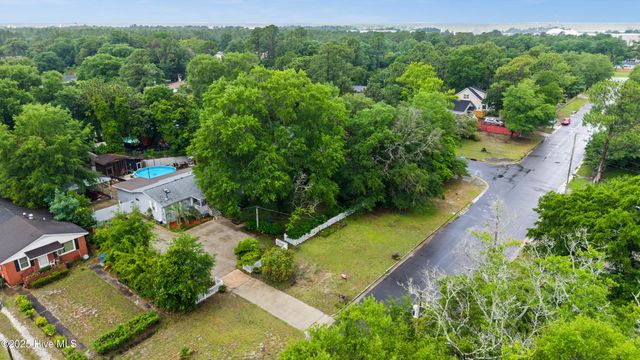 210 Rutledge Drive, Wilmington, NC 28412