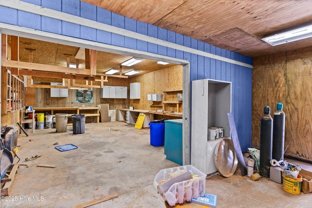 210 Rutledge Drive, Wilmington, NC 28412