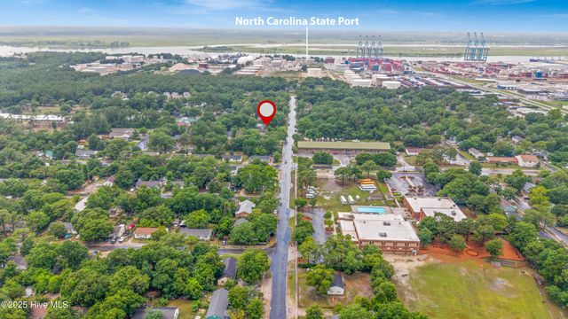 210 Rutledge Drive, Wilmington, NC 28412