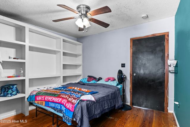 210 Rutledge Drive, Wilmington, NC 28412