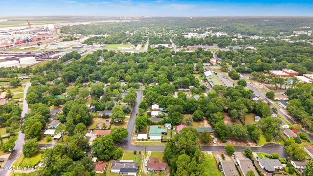 210 Rutledge Drive, Wilmington, NC 28412