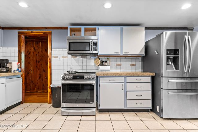210 Rutledge Drive, Wilmington, NC 28412