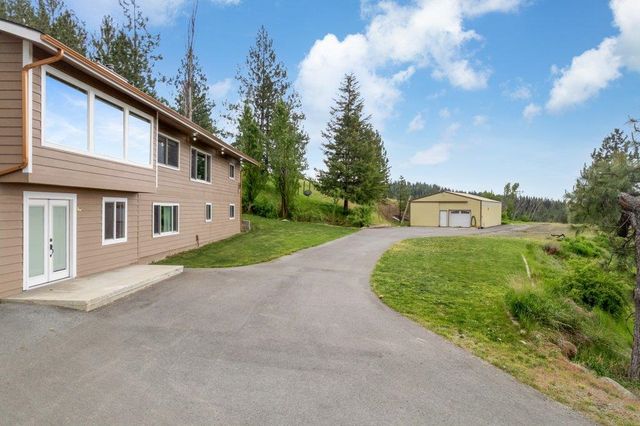 16630 E Foothills Dr, Spokane, WA 99217