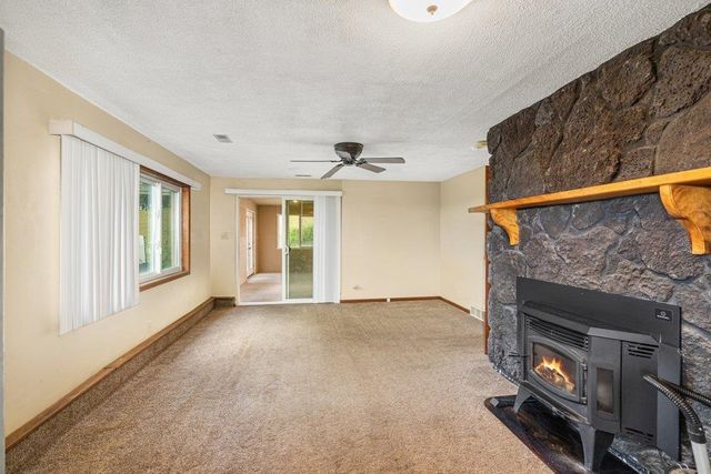 16630 E Foothills Dr, Spokane, WA 99217