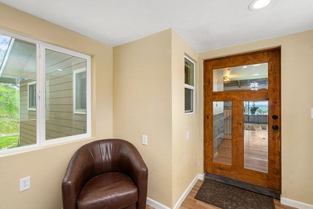 16630 E Foothills Dr, Spokane, WA 99217