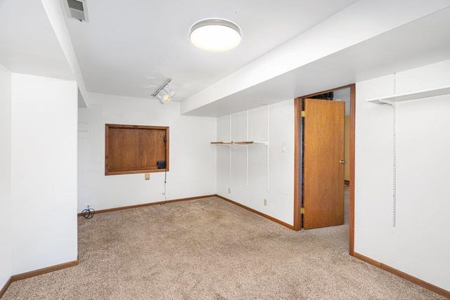 16630 E Foothills Dr, Spokane, WA 99217
