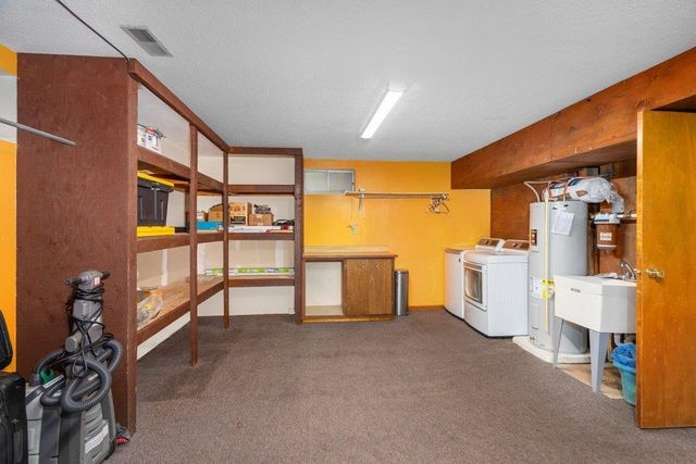16630 E Foothills Dr, Spokane, WA 99217