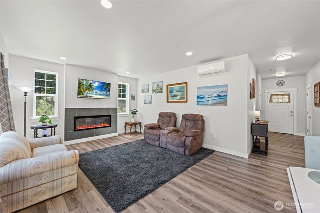 10912 118th Avenue Ct E, Anderson Island, WA 98303