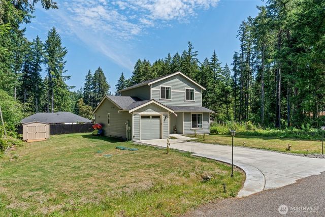 10912 118th Avenue Ct E, Anderson Island, WA 98303
