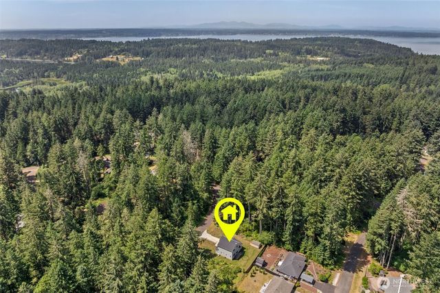 10912 118th Avenue Ct E, Anderson Island, WA 98303