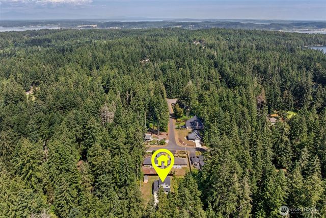 10912 118th Avenue Ct E, Anderson Island, WA 98303