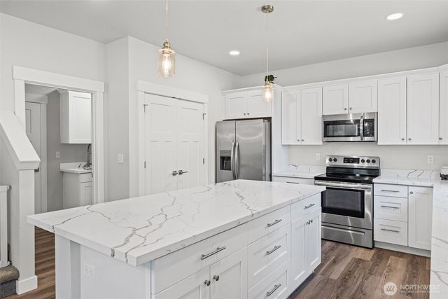 10912 118th Avenue Ct E, Anderson Island, WA 98303