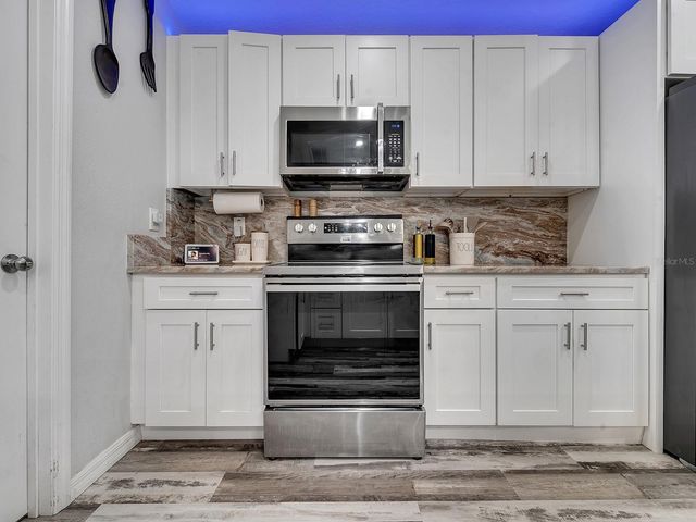 39930 SUNBURST DRIVE, Dade City, FL 33525