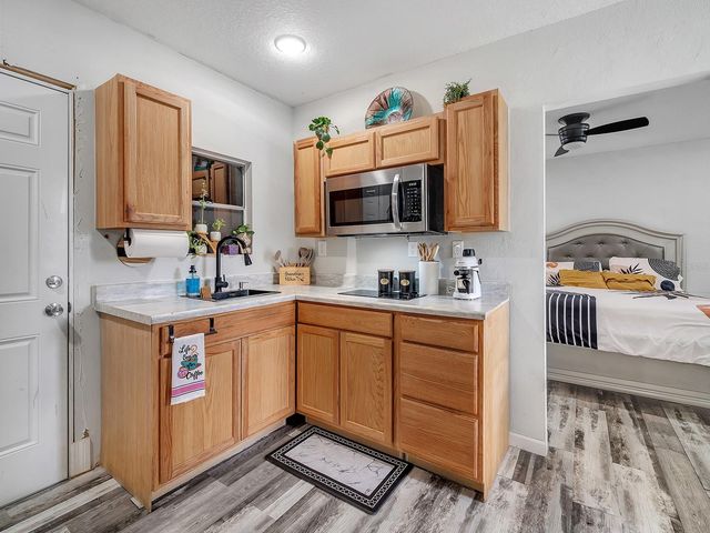 39930 SUNBURST DRIVE, Dade City, FL 33525