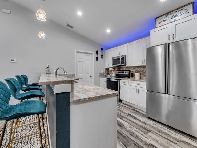 39930 SUNBURST DRIVE, Dade City, FL 33525