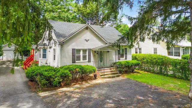19 N Ohioville Road, New Paltz, NY 12561